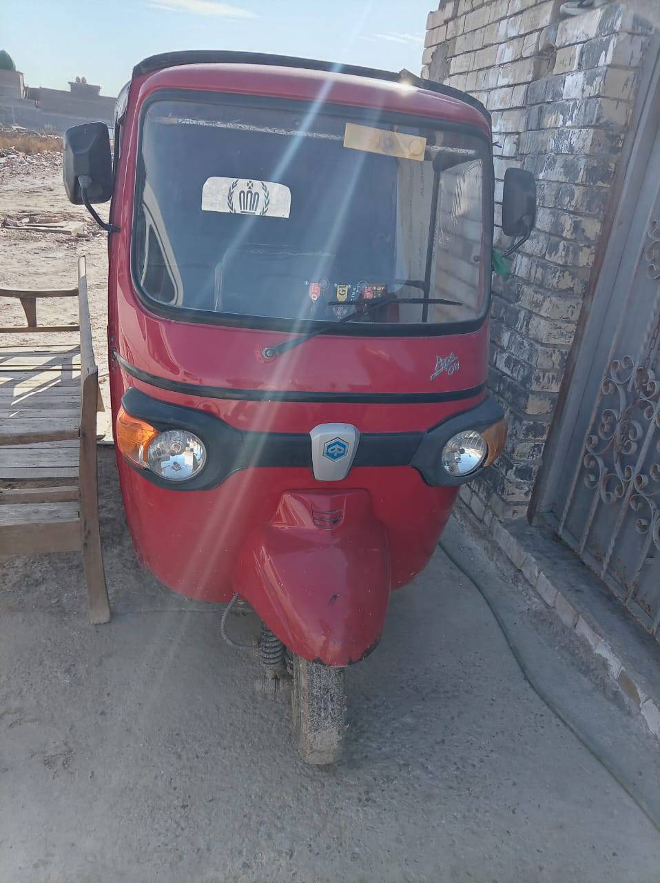 السلام عليكم تكتك 2019 كامله كهربائياتها كلها شغاله مكان بغداد تكتك شغاله كهربائياتهمسجل كلها شغاله السعر مليون و700 وبيها مجال قليل مكانه بغداد***********
