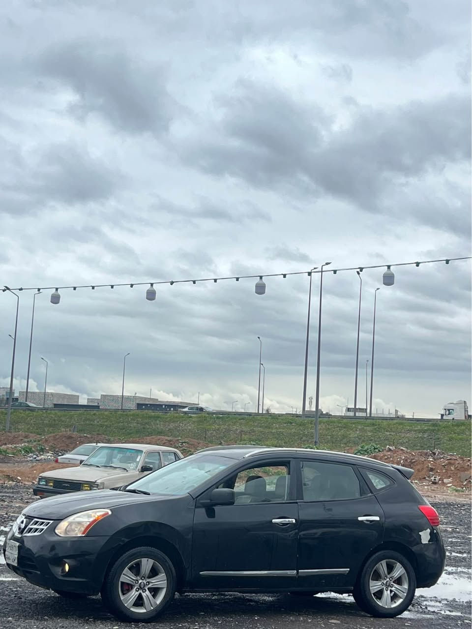 نيسان روگ
٢٠١٢
توماتيك 
تةبريد 
جام كارةبا 
سوكان ڤوليوم
بوياغ عامة
سةنةوي نوية
٦٠٠ هةزار غرامة
تحويل بةشةرت
58ورقة
*********** أربيل, العراق
