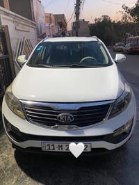 كية سبورتج 2014 خليجي كامرة حساسات خلفية مكفولة من الضربة والصبغ فقط ب...