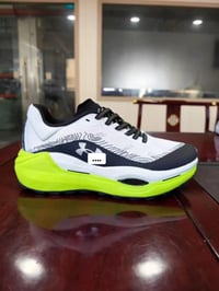 أحذية فاخرة • تصميم أوروبي • جملة ومفرق