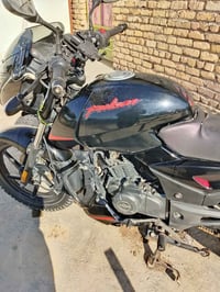 مكلف بالنشر متاح بولسر  موديل 22 مكينة ممفتوحة بيها كمرك بس ضايعة الأو...