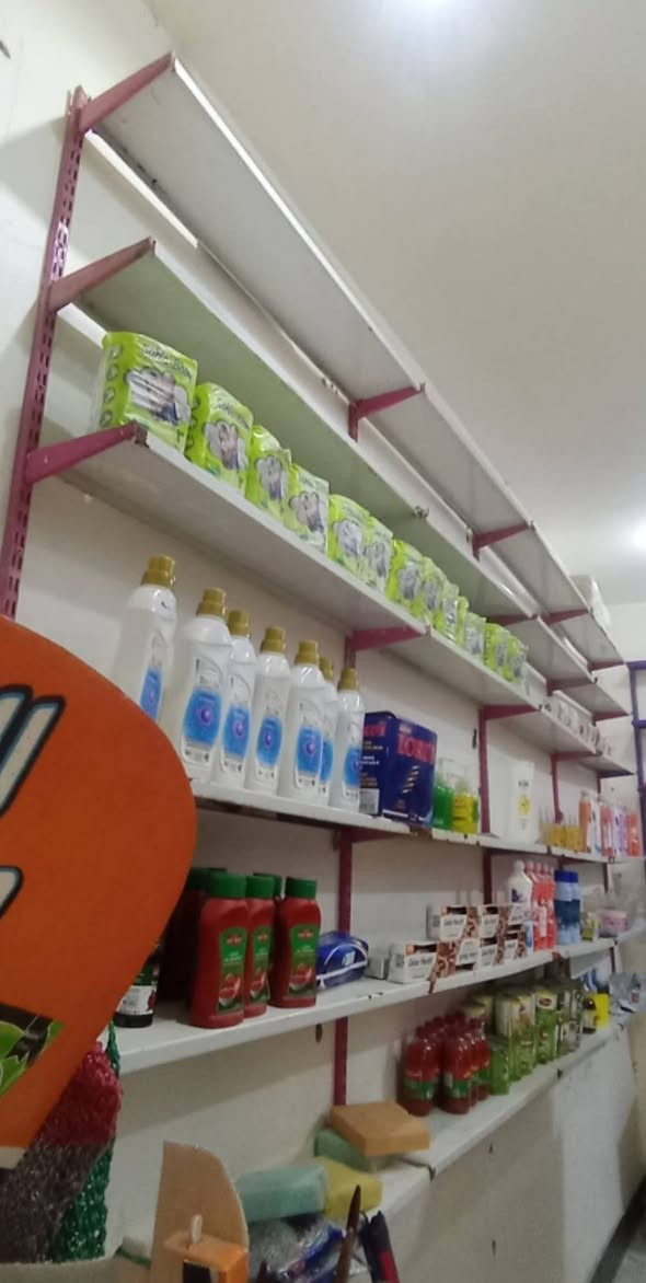 السلام عليكم رفوف للبيع عنواني الطبر
22 رف العرض ماله 20 سم
سعر القطعه 5 الاف
وهذا رقم راعيهن ***********
وهذا الواتساب ***********
