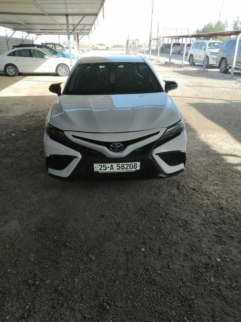 السلام عليكم 
كامري للبيع 
2021SE
حادثها قبق جنطه مبدل 
وشويه تعديل بارد بالجاملغ الخلفي بدون اي دواخل 
كير +محرك مكفول 
ماشيه 88mi
السعر 200$ وبيها مجال 
العنوان بغداد 
رقم الهاتف ***********
