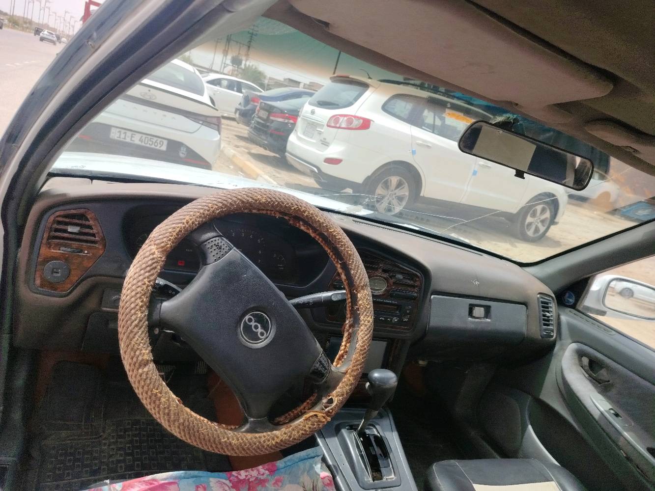 السلام عليكم
دايو برنس فراشة موديل 97 اوتماتيك رقم بغداد انكليزي  السيارة  نضيفة كهربائيات كلهة شغالة داخل نظيف مكاني الصويرة  السعر 36 وبيها مجال  
رقم الهاتف ***********
المكينة شلون حالتها بالضبط؟ تشتغل ونسها زين وما بيها صرف زيت أو دخانه؟: 
خير من الله
المكيف شغال تبريد مضبوط لو يحتاج شحن/تصليح؟: 
لا
التيّرات والبطارية شنو وضعهن؟ وإذا بيها تبديل أو شغل ميكانيك قريب تكدر تكول شنو هو؟: 
مابيها شي