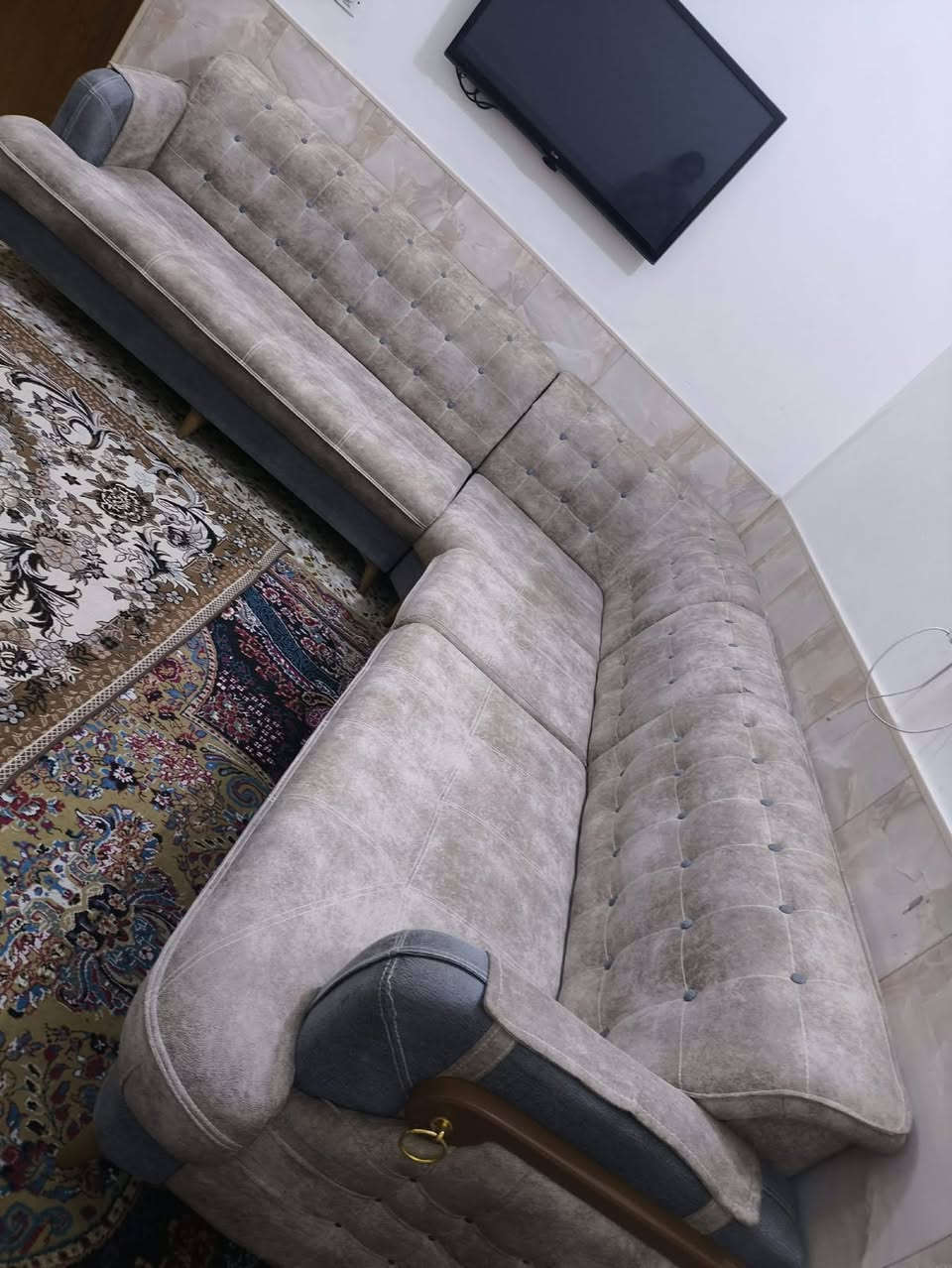 ديوان 7 مقاعد تركي نظيف أخو الجديد رجليه معلومة ضد المي استعمال قليل بسعر 650
ميز طعام مرمر والقاعدة فولاذ مغلون ضد المي700 الف


**إذا كنت صاحب هذا الإعلان وتريد حذفه لأي سبب، رجاءا أرسل رسالة إلى الدعم الفني**