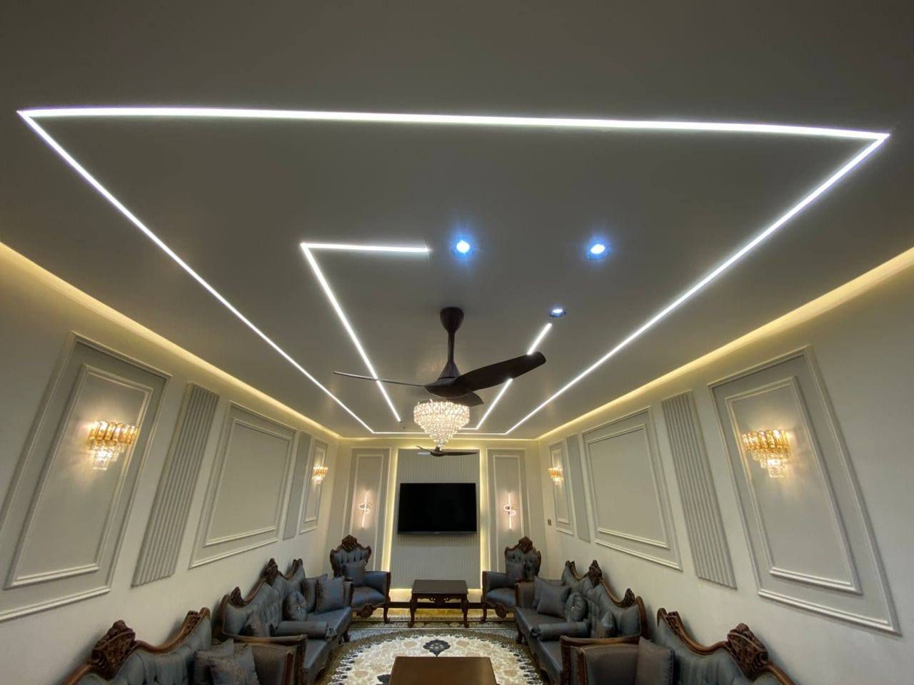 جوتن مو بس صبغ … قطعة فن تمشي وياك 🎨
تنفيذ المتالق دائمن...
حمودي الريحاني ***********
ألوان ثابتة ✨
تفاصيل دقيقة 👌
ستايل ما يتكرر 🔥
إذا تحب التميّز وتكره التقليد
هذا اختيارك الصح ✔️

📍 زورونا: #حلة_شارع_60_مقابل_مطعم_سومرعمود_286 
📞 للاستفسار:
*********** 
***********
