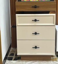 ميز تركي لبيع سعره 100 وبي مجال  07882278611 بيكم خير وتدللون