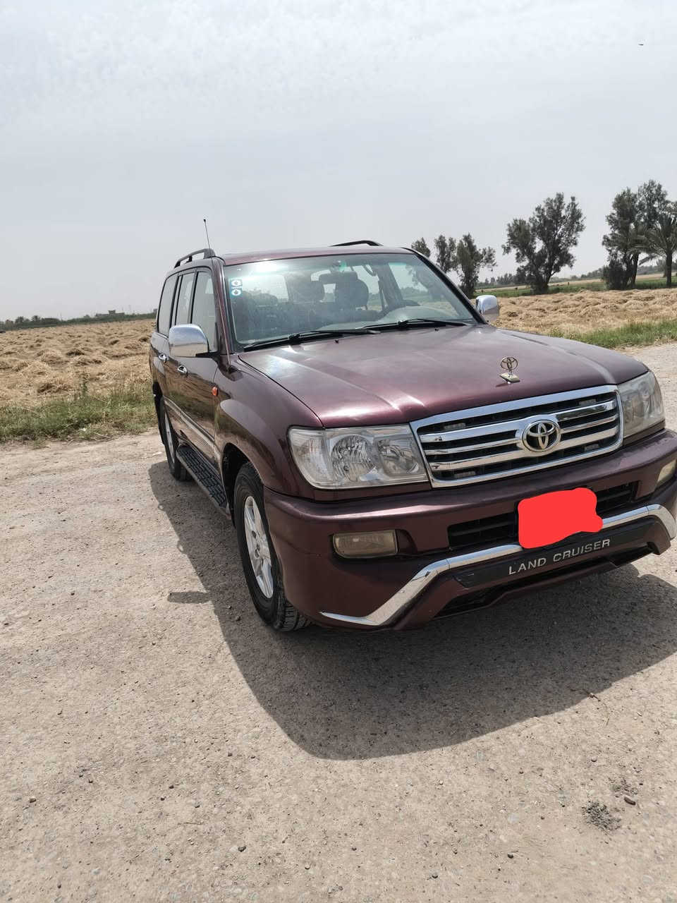 السلام عليكم ورحمة الله وبركاته
سيارة لاندكروز GXR 2001  محدثة بل كامل دخول سياحة متومة أرقام طبق لاصل شرط الحاسبة مصبوغة عام أثر شخوط فول مواصفات مكينه 6 كير اوتماتيك تبريد 3قطع  شاشة كامرة السعر 80وبيهة مجال المكان بغداد  رقم الهاتف ***********مكلف بل نشر أرجو لاتصال على الرقم
