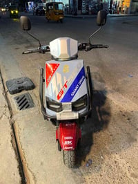 دراجة GT500  جديدة  ونظيفة بعدها بالجيس للبيع اخذتها ب800 للبيه ب750 ا...
