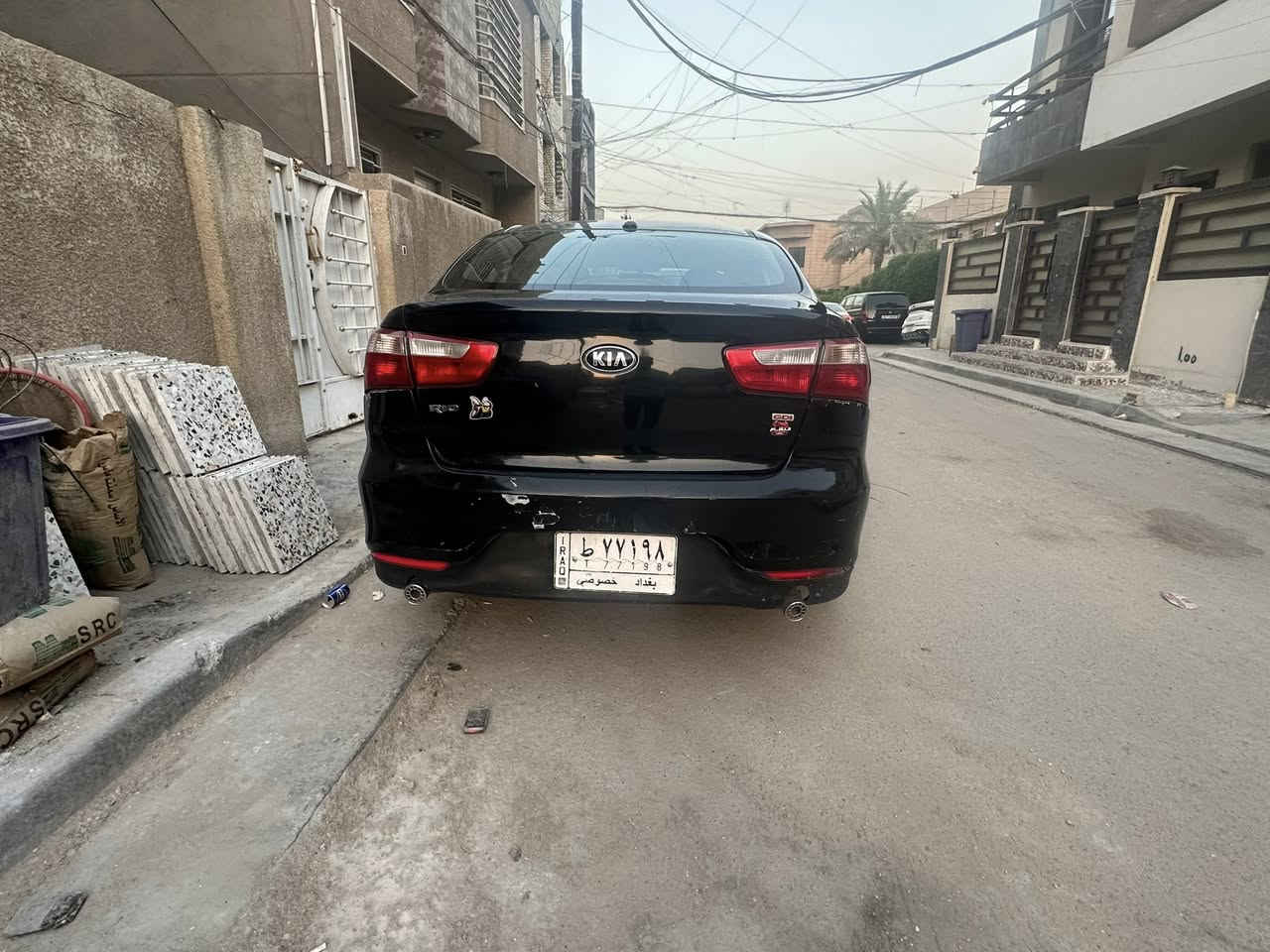 كيا ريو موديل 2017
امريكي gdi 1600

مرشوشة صفحة السايق 

بدون دواخل والشاصي سليم 

صورة الحادث موضحة 

موجود السونر مالتهة 

السيارة نظيفة 

تبريد شغال 

مكينه كير خير من 

صدرهة مابي شي

داخل نظيف 

مواصفات عاديه 

ماشيه 99الف ميل 

السعر 87$ وبيهة مجال

العنوان بغداد المنصور 

***********
