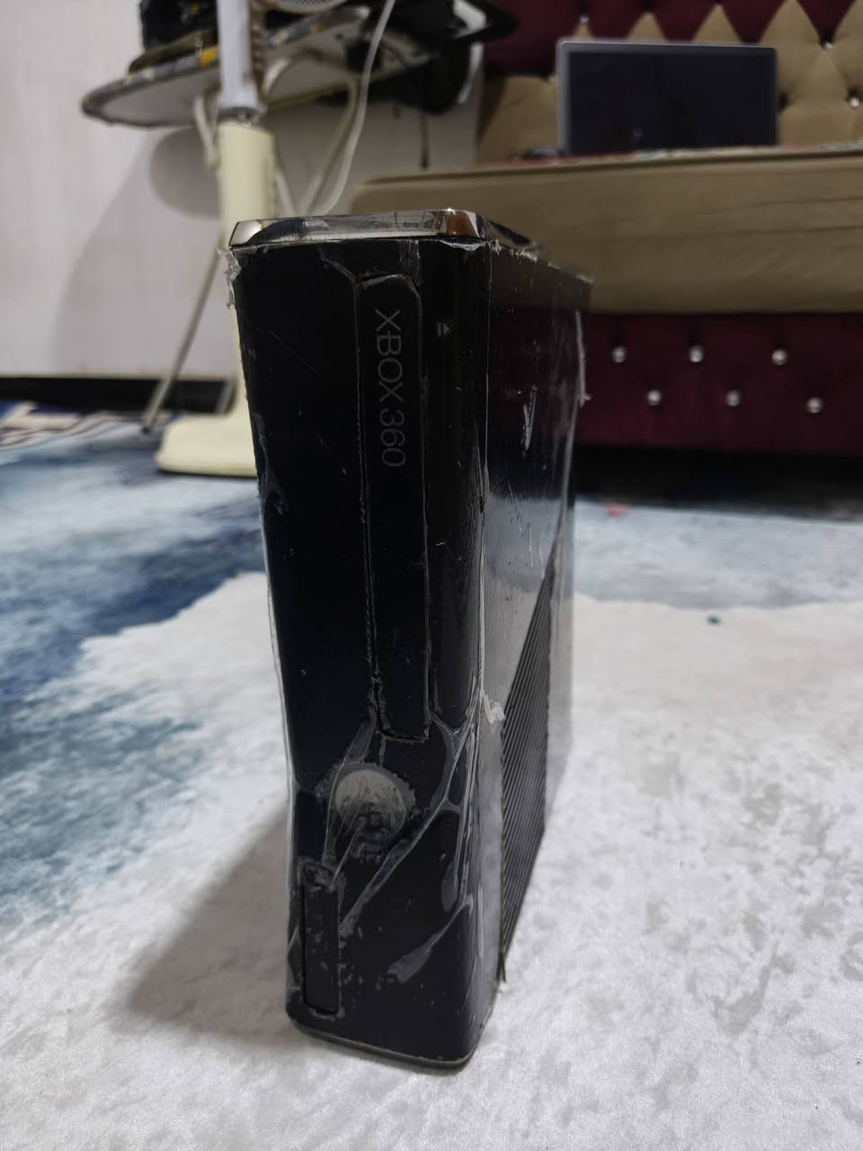 السلام عليكم اكس بوكس 360 سلم بصمة بعدة مال وكيل هارد مهكر بلي زلغ مابية مكاني بصرة جزيرة سعر150وبية مجال قليل ***********متواجد فقط وتساب🧡
