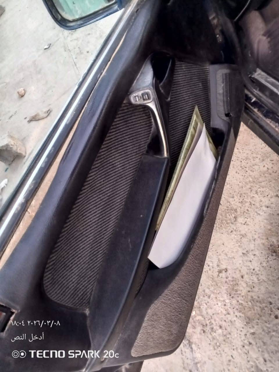 *********** () *********** () 27
