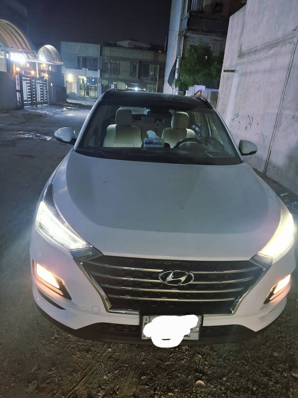 سلام عليكم توسان ٢٠٢٠لبيع خليجي  فول ١/١بنوراماشحن لاسلكي مري شفط كشن كهرباء يعني فول بيه حادث بل عراق بنيد ودعاميه السعر ١٨٥ تواصل ***********
