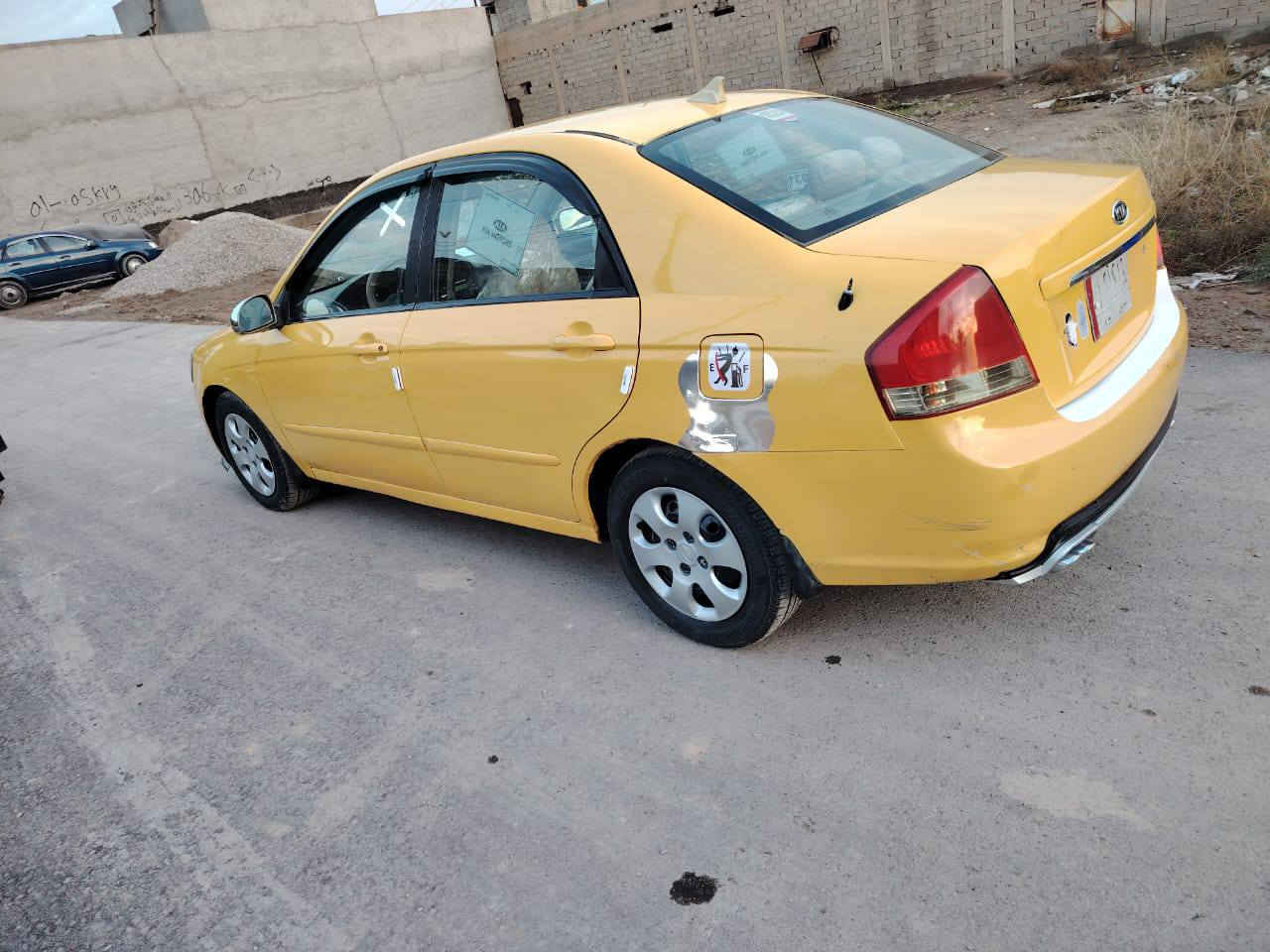 السلام عليكم ورحمه الله وبركاته
*سبكترا موديل 9 وارد امريكي رقم ديالى 
*السيارة بدون دواخل بدون ضربة بيه فقط الجامرلغ الامامي جهة الصدر امبدل 
*مكينه كير مكفولات
* تخم تاير صدر امامي خلفي جديد 
*مكاني / ديالى/ بعقوبة
*تلفون /‏‪0770 697 0188‬‏
*السعر / ٨١ وبيه مجال لشراي
 ملاحظة : السيارة بدون دواخل تجي تكلي وشوف اذا بيه دواخل كروتك علي
