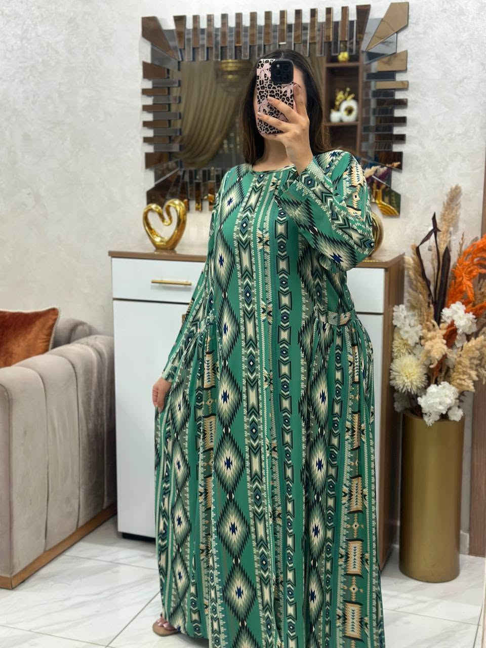 كسوة قطرية بالجيب robe avec poche
توب لولان مبرد le lin
L xl xxl xxxl


**إذا كنت صاحب هذا الإعلان وتريد حذفه لأي سبب، رجاءا أرسل رسالة إلى الدعم الفني**