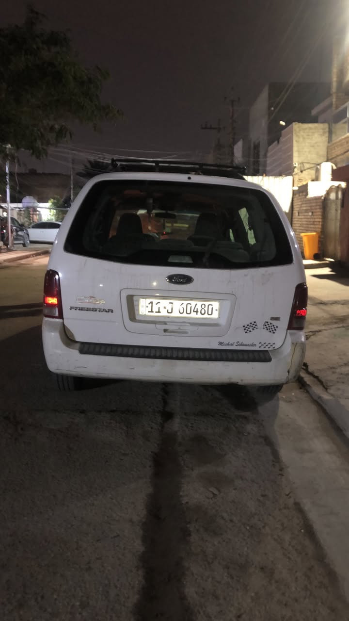 فورد 2007 7 راكب للبيع تواصل موصفات السيارة وسعر خاص ***********
