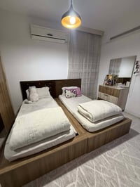 ئەم تاخمە نووستنە بۆ فرۆشتن دەستکردە سەر سیسەمەکانی  لەگەڵە ٤٠٠ و معمە...