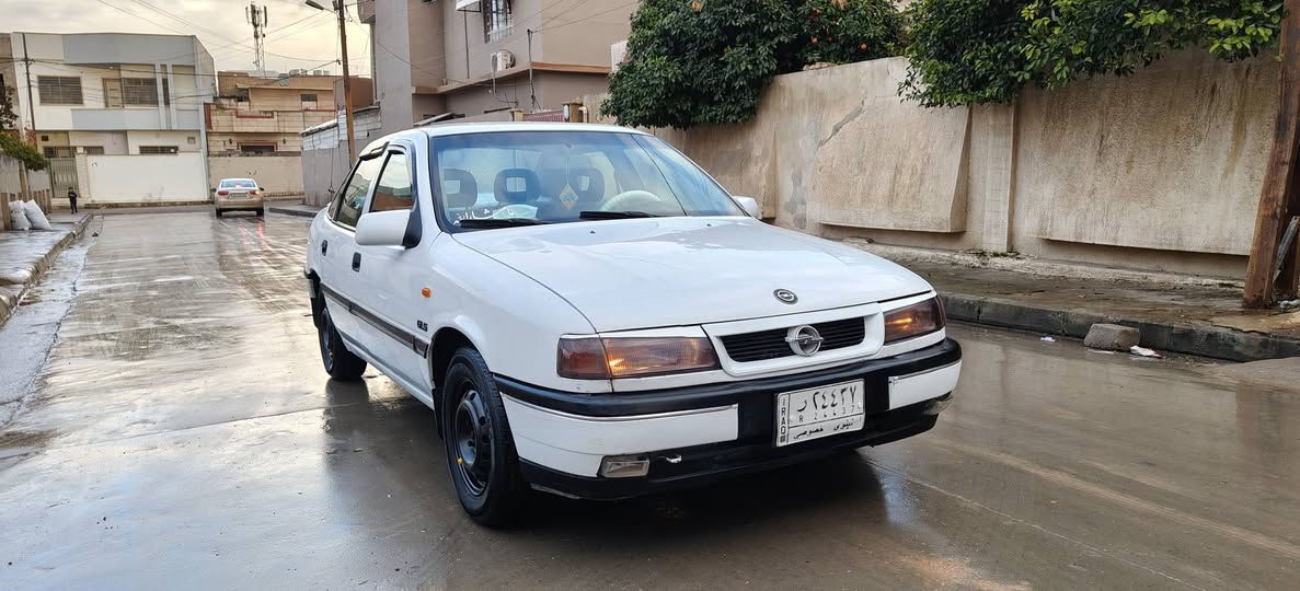 للبيع اوبل فكترا. حجم 16 موديل 92 رقم نينوى الماني.  سنويه عضم شرط تحويل كابون بانزين بيها. استيرن بور قفل مركزي جامات كهرب كير مكينه شرط كهربايات كلها شغاله سياره بلاديه وضع شركه لا صبغ ولا تصليح. شرط من دعاميه. لادعاميه السعر 54 وبيها مجال *********** /***********
