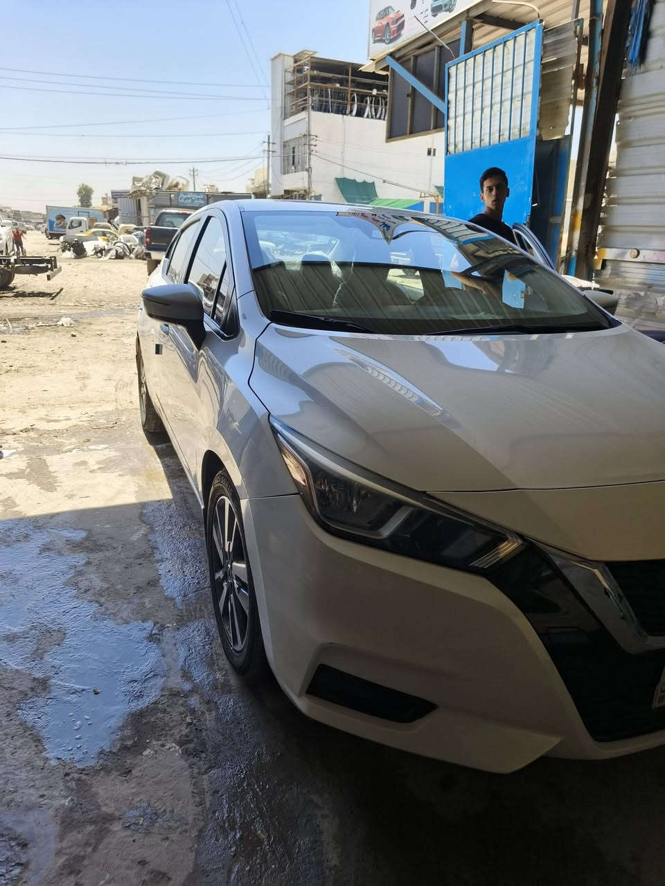 سلام عليكم نيسان 2020 وارد امريكي بيها جاملغ خلفي ونص من الصندوك بدون دواخل السياره جديده ماشيه ٦٨ مكفوله وجاهزه من كلشي ب اسم الحجي  كهربايات تخم تاير  العنوان بغداد
السعر ١١٠ وبيها مجال 
الرقم ***********
