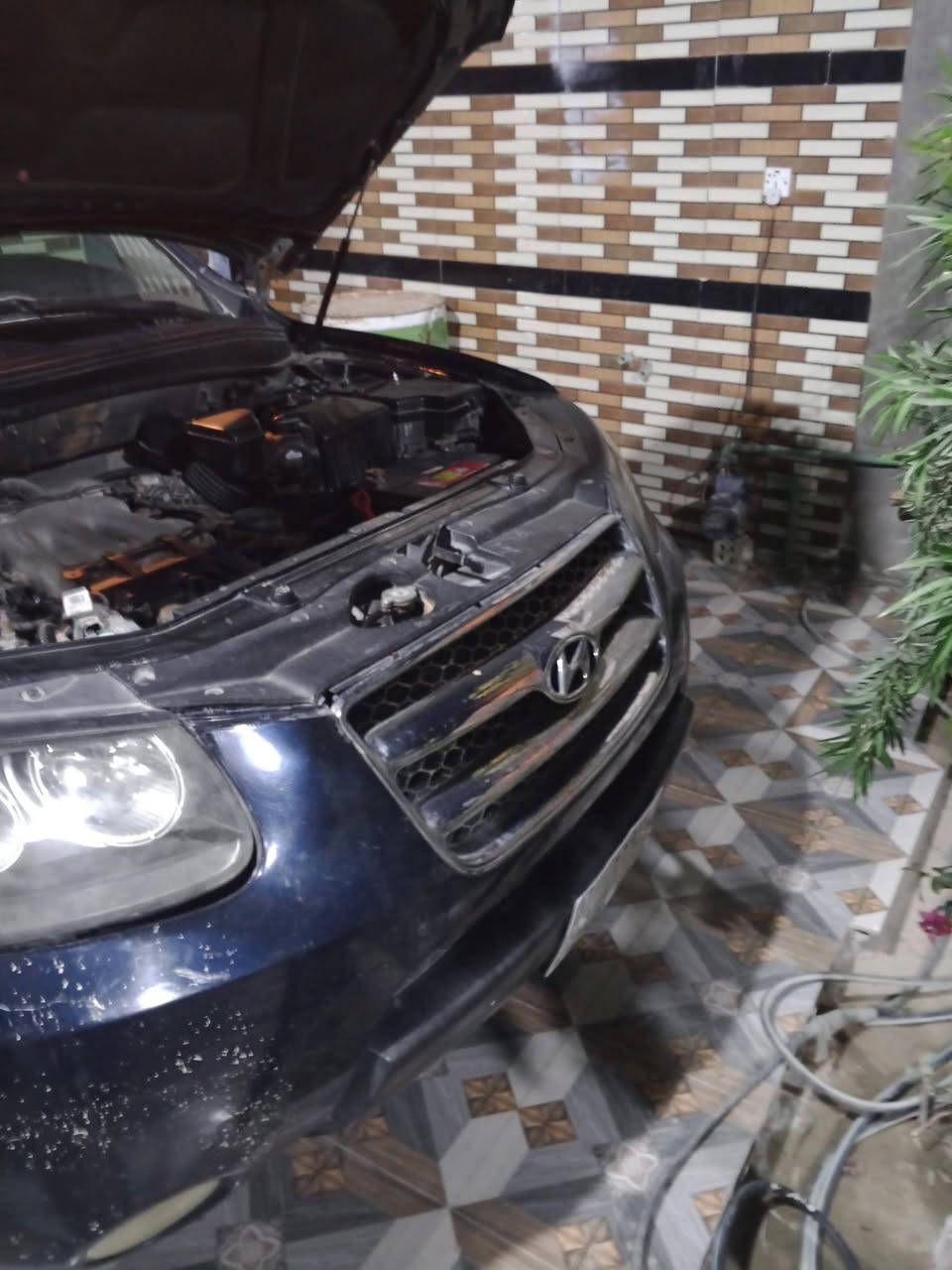 سلام عليكم سنتافي للبيع او مراوس موديل 2007 /محرك 6 سلندر / رقم بغداد / مكاني بابل ***********/ استفسار /بي واتساب
