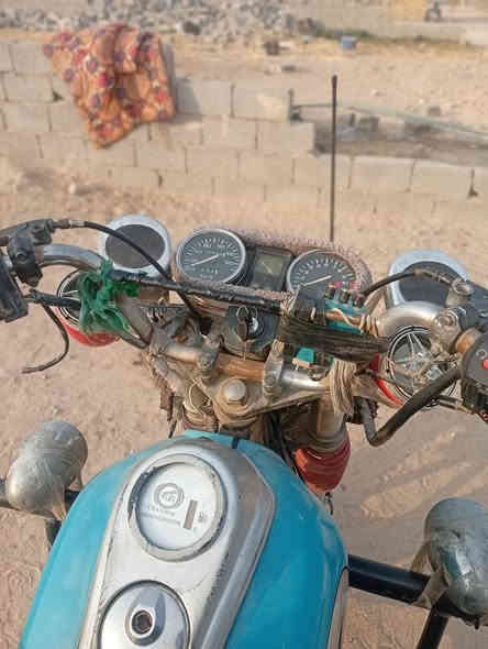 سلام عليكم ستوته للبيع جمره 2019 اوراق أصولي ثاني يوم داور بسمك محرك 2025 قبل سبوع شديده مكفوله شاصي وكسن تواير سايبه جدد كرهبايات كلها شغاله ستوته نضيفه بمعنا الكلمه مال جناي مكلف بنشر التواصل ***********
