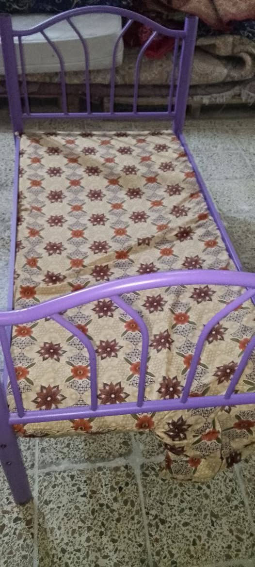 سرير اطفال طبقتين يعني واحد فوق الثاني سعر ٨٠ عربانه طفل سعر ٢٥


**إذا كنت صاحب هذا الإعلان وتريد حذفه لأي سبب، رجاءا أرسل رسالة إلى الدعم الفني**