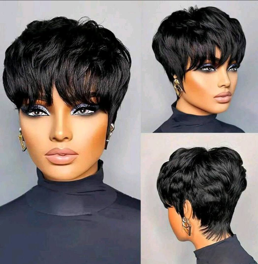 حبايب شعر طبيعي وحده باروكه لخ قراصه 
ثنينهن شعر طويل  وثالثه يكون قصير نفس صوره بالضبط 
على اول تم ٢٨
متوفر توصيل 
***********
