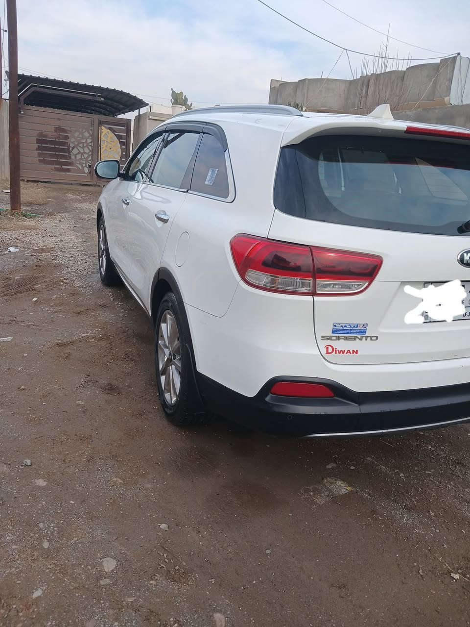 سورنتو ٢٠١٨ رقم نينوى  بلا ضرر  محرك  ٦. ٧ راكب ***********
