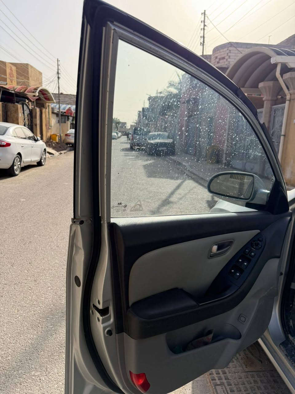 للبيع او مروس النتره صابونه 2009 ادوات كصه جنطه مكينه 1600 دوش حداديه مكينه كير تبريد ثلج سياره جاهزه من كل نواحي مكانه بصره *********** تفاصيل داخل الصور
