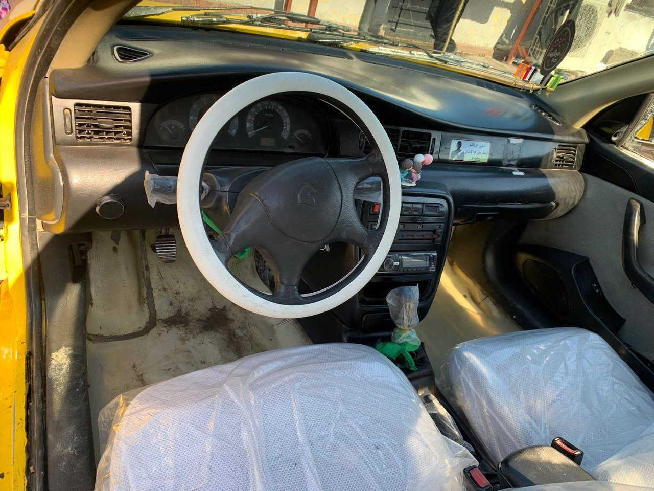 السلام عليكم
سمند تكسي للبيع موديل 2009 
مكينه خير من الله 
گير فرنسي مكفول 
تبريد فول 
كهربائيات كلها شغالة 
تخم تاير جديد وويل كب اربعتهن 
مكان السيارة بغداد 
السيارة نضيفه وحلوة ماشاءالله وجاهزة كبل تطلع للشارع 
السعر 38 وبيها مجال حك الجيه 
للاستفسار الاتصال ع رقم الهاتف
***********
