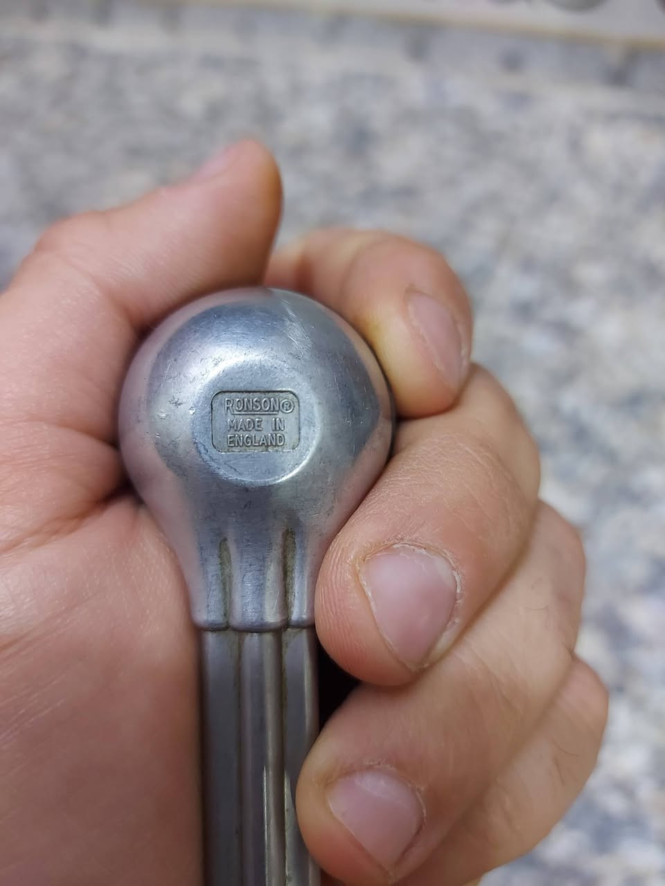 من رخصة الادمن 
انتيكات قديمه بايب تدخين غليون ثمانينات وتسعينات من اجود انواع الخشب كله اصلي ليس صيني التفاصيل موجودة بالصور
كل شي وسعره والي ياخذهن كلهن اله خصم


**إذا كنت صاحب هذا الإعلان وتريد حذفه لأي سبب، رجاءا أرسل رسالة إلى الدعم الفني**