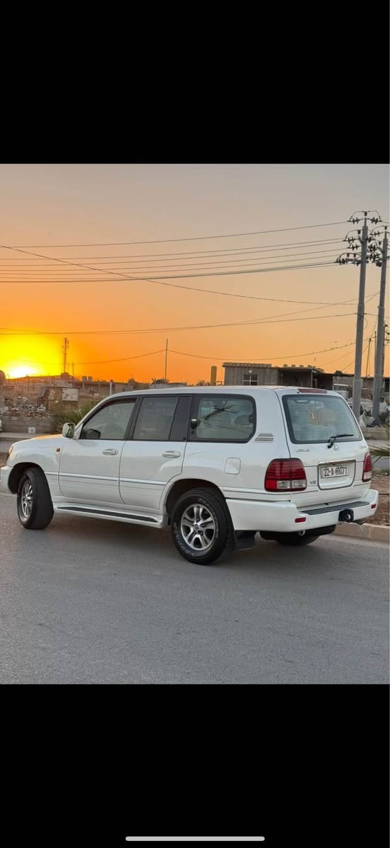 لگزس مۆدیل2002 بۆفرۆشتن
ره نگى صده ف
 قه پات مواسه فات 
سه ياره كي زؤر جوانه 
سه نه وي تا  2028 تازه يه 
ناوي له حاسيبه نيه  
ره قه مي تازه يه هه زه ي تازه يه  
چوار تايه ي تازه يه  
زؤر توند تؤله يه ك دينار مه سروفي تيدا نيه
 مواسه فات گير تؤماتيك 
ناو زه رد  چوار جام كاره با  
سه لاجه  ناو فؤرميكا  
حه ساس   كاميره   
سلايت جه گ به رزو نزم  
سوكان ڤؤليؤم  ناو زينؤن 
كوشن كاره باي  3 ريز كوشين 
 ته بريد مه ركه زي كامل زينؤن 
كوشين كاره با ABS 
زؤر موا سه فاتي تر 
سه ياره كه حيزام بؤياخ كراوه  
بؤ جواني هيج ده عم و ليدراوي نيه 
هه يكه لي زؤر جوانه 
گيرو مه كينه و ته بريد ده بل ئه كسل گشت گياني به شه رت
نرخى ١٥٨$كه مێک معامەلە   
***********
***********
-
لكسس موديل ٢٠٠٢
لون صدف 
فول مواصفات 
كير محرك تبريت كهربائيات ب شرط
دبل  اكسل ب شرط
سنويه جديد حتى ٢٠٢٨
شرط تحويل غرامات 
حزام صبوغ بدون دواخل بدون ضربة بدون قمارة 
سعر ١٥٨$ بي مجال
٠*********** السليمانية, العراق
