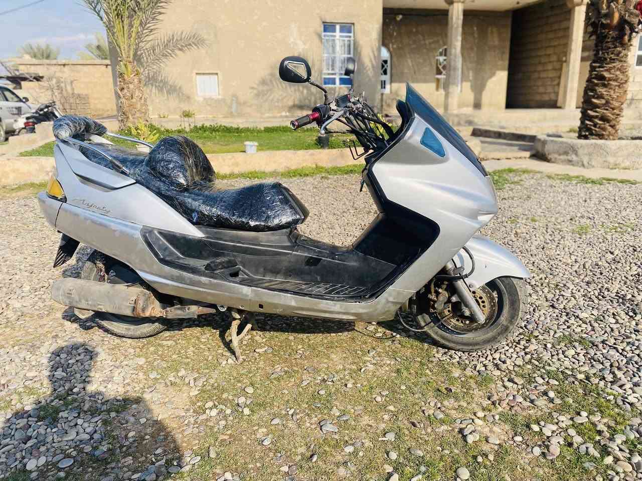 السلام عليكم
موطور فورزه جديد نكره. سلف ما عايزو ربع  باتري جديد كيج حماوه كيج سرعه كيج بانزين كلو شغالات. كهربائيات كلها شغاله. مراوس بموطور  خمسه كير او اربع كير ويرهم. بيع نقد فقط السعر خاص


**إذا كنت صاحب هذا الإعلان وتريد حذفه لأي سبب، رجاءا أرسل رسالة إلى الدعم الفني**