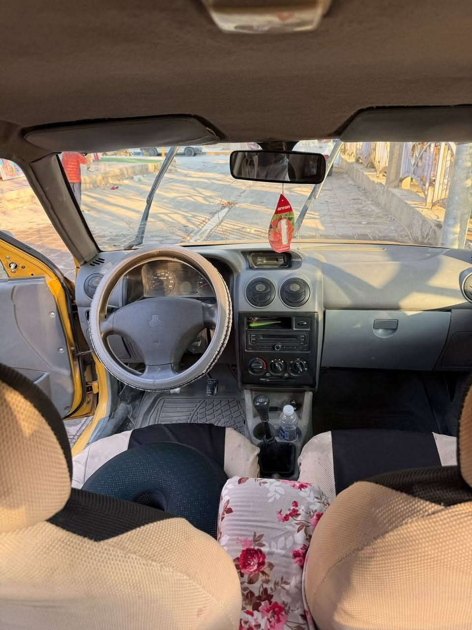 مكلف بالنشر

‏سلام عليكم سايبه موديل 12 للبيع سياره مكفوله كفاله عامه رقمها بغداد السعر 30و بيها مجال￼ مكان السياره بغداد 
الشراي يتواصل علئ الرقم    
***********
