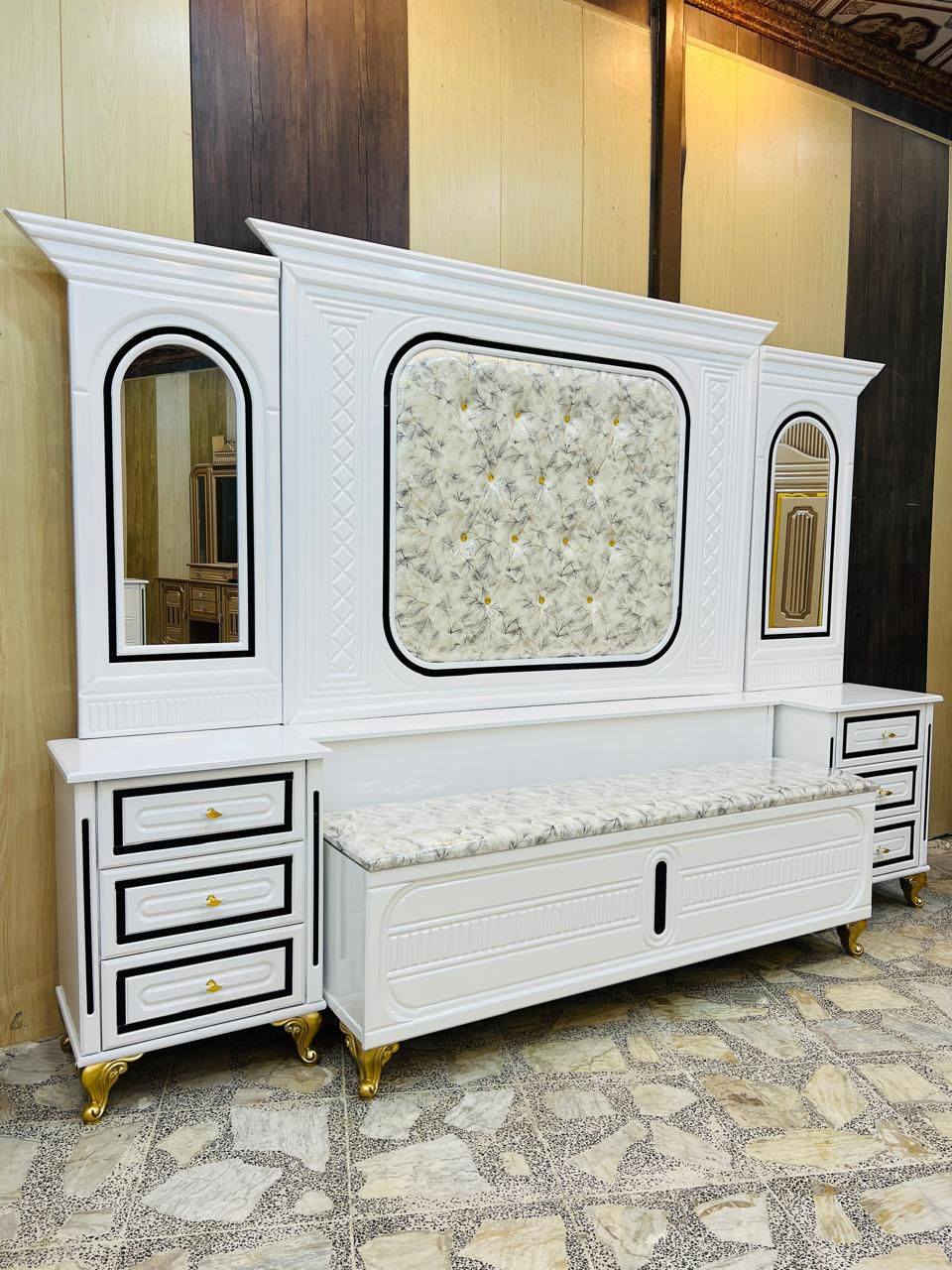 غرف النوم نجارة عراقية عالية الجودة تتكون من عشر قطع العنوان بابل الحمزة الغربي لتواصل على وات ساب ***********
