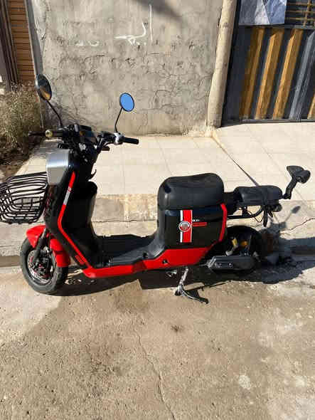 السلام عليكم
دراجه شحن R7.     للبيع 
بريكات دهن هايدروليك HAEDROLEK
دبلات امامي هيدروليك والخلفي غاز 
شاشه ديجتل 
وياله رياضي + فلنجه كبيره 
تشغيل   سويجين 2 + بصمتين 2 
بطاريات 25 امبير 🔋
سرعتها 109 حقيقي 80 🏍️
ديجلات + اناره جانبيه 🎧
لايتات زنون + نشره ليليه 🌑🔦
دراجه جديده ونضيفه 
5بطاريات كبار. 
بصمه تشغيل عن بعد 
انذار سرقه 
٤تحويلات (سرعه)
قفل ستيرن 
دبل اشاره 
بيها بك رجوع+ P
لايت عالي ناصي 
بيه اضاءه لمن تلزم بريك 
منفذusp
مختم WINLLE
تكدر تضيف بطاريه٦
مرايات جانبيه
دبلات رياضي
بريكات دسك 
قاعده تلفون
السعر 500 وبيها مجال بسيط للطيبين 💰 

الرقم ***********
