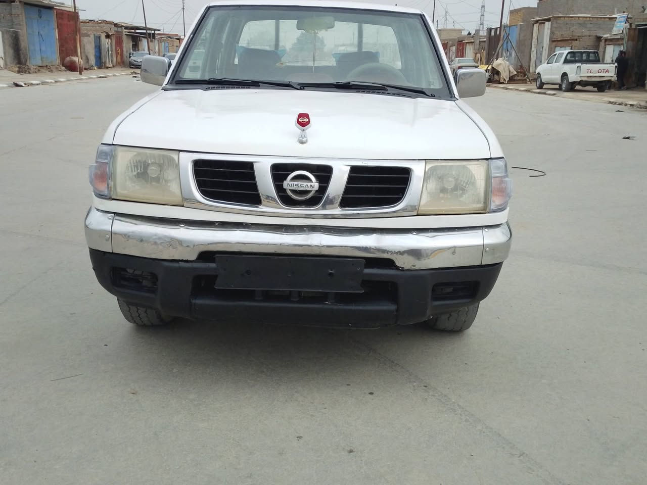 سلام عليكم بيك نيسان البيع مزاد وزارت داخليه سياره مصبوغ عام  مكينه و كير و شاصي مكفول تخم تاير كهربائيات كلها شغاله  موديل 2002مكاني الناصريه قضاء الرفاعي سعرها53 رقمي***********
