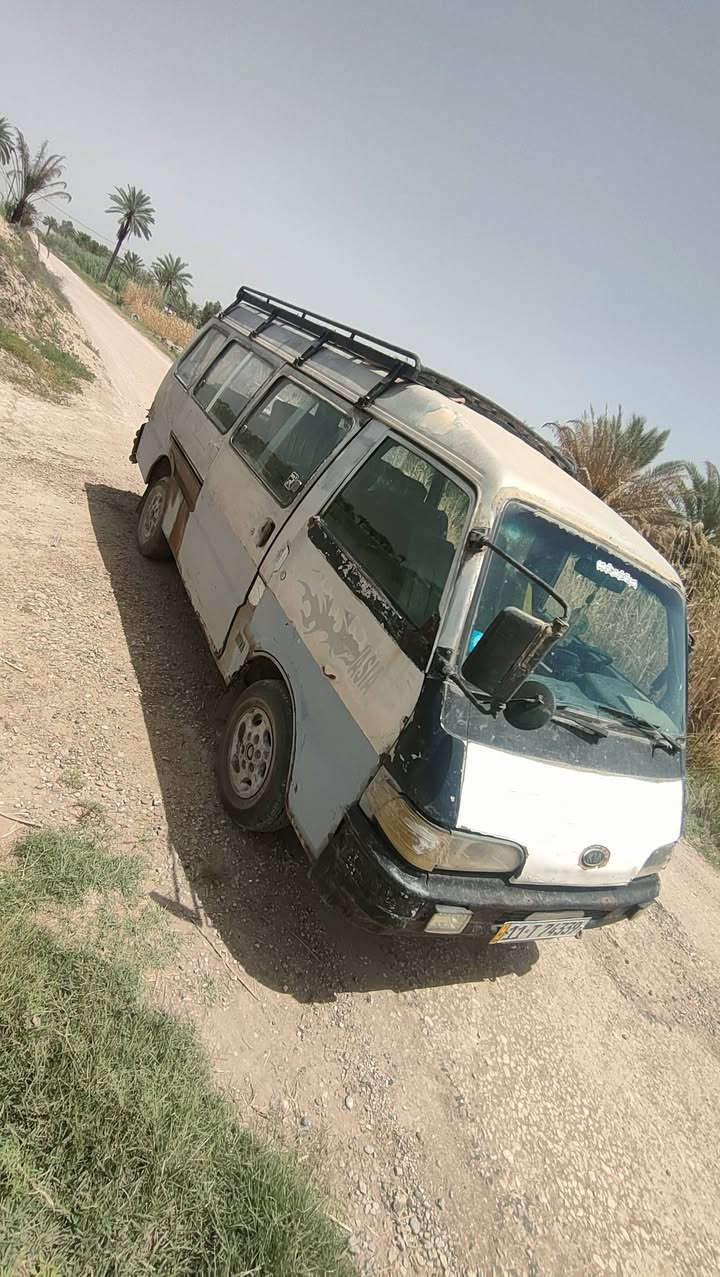 السلام عليكم كيا اسيا رقم نكليزي حمل  محرك مجفت جديد تخم تاير باتري سيبايا داخل خير من الله 
#السعر 40
***********
***********

