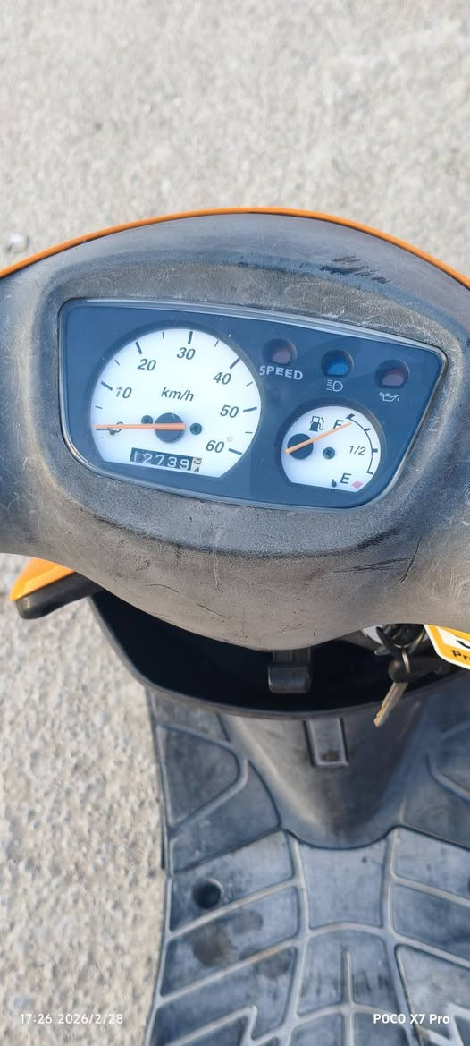 بيجي حاويه حاويه الي يدور جديد و زيرو. بعتهي بتراب الحاويه ***********
