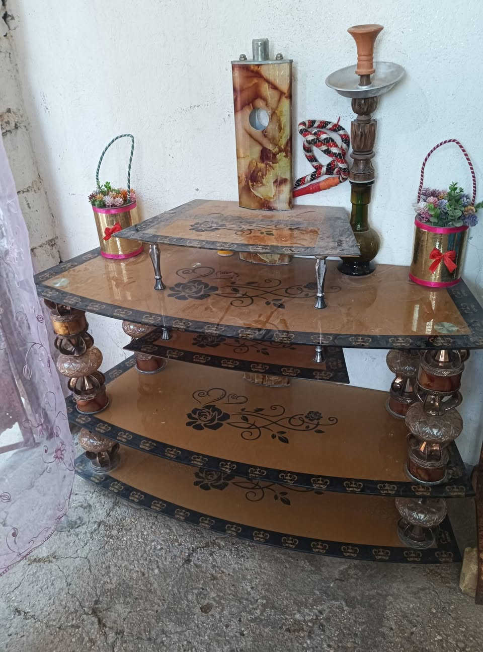 غساله ب60 والميز شاشه 35 والمبرده 40 مكان حله سياحي شراي يتصل ***********
