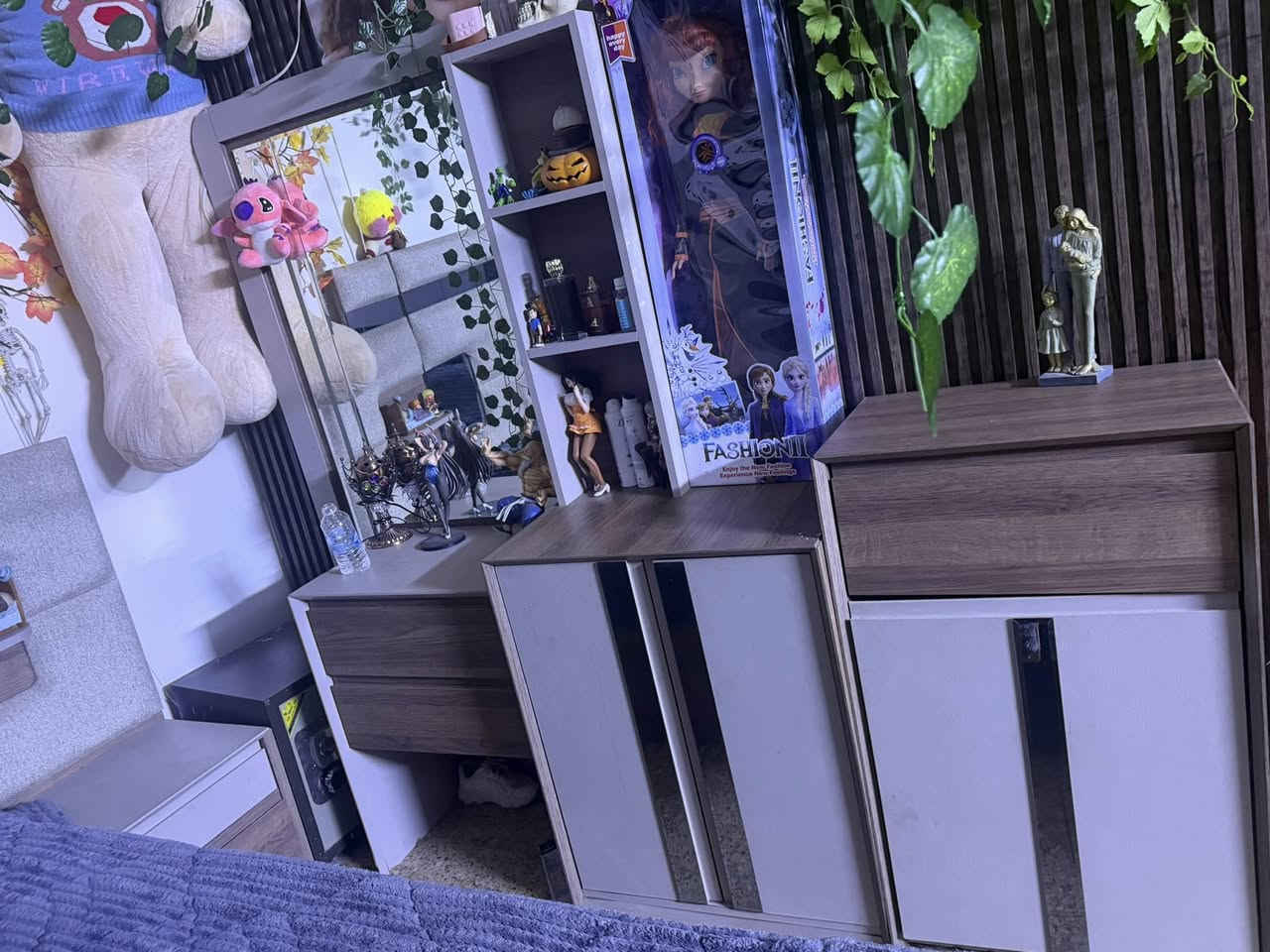 غراض للبيع جديده بيها مجال سيديه ثلاجه 700 مرجوحه 275 طبلات حده جبيره 4 اصغار 150 غرفه نوم تركيه قويه وثكيله مليون ونص مييز بلازمه 150 بايسكل جبالي تاير دبل حوض سمج مترتين ***********
