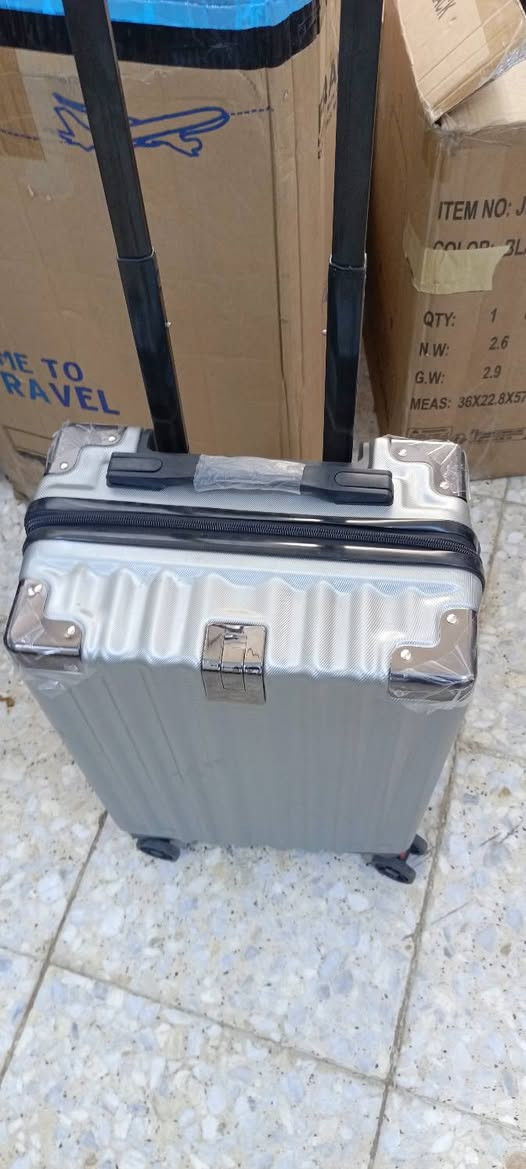 جنطة سفر حجم صغير مال امزون جلاتين اصلية السعر 25


**إذا كنت صاحب هذا الإعلان وتريد حذفه لأي سبب، رجاءا أرسل رسالة إلى الدعم الفني**