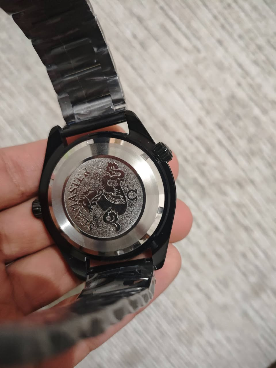 مزاد من الصفر أمر بيع لمدة ساعة فقط
ساعة ماركة أوميكا ظهر حفر مختوم سناتر رنك دوار وزن ثقيل


**إذا كنت صاحب هذا الإعلان وتريد حذفه لأي سبب، رجاءا أرسل رسالة إلى الدعم الفني**