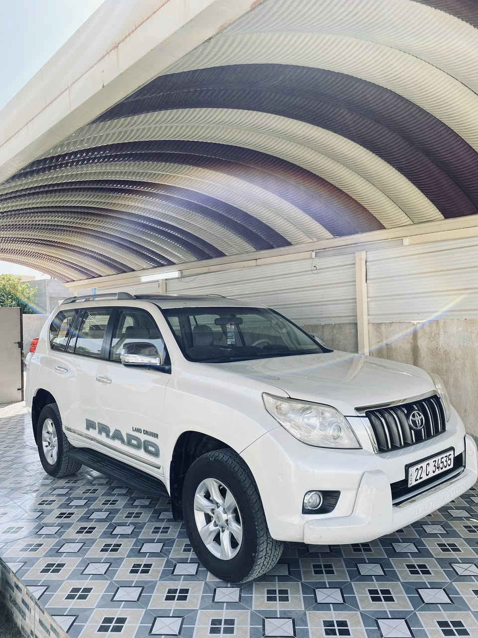 السلام عليكم.
للبيع تيوتا برادو ٢٠١٢. فول كويتي 

محرك ٦ سلندر ٤٠٠٠ سبعه راكب 

مكفوله كفاله عامه 

رقم أربيل تحويل ثاني يوم. 

صدر امامي خلفي كفاله 

مكان السياره صلاح الدين.بلد 

السعر ٢٦٦   

***********
