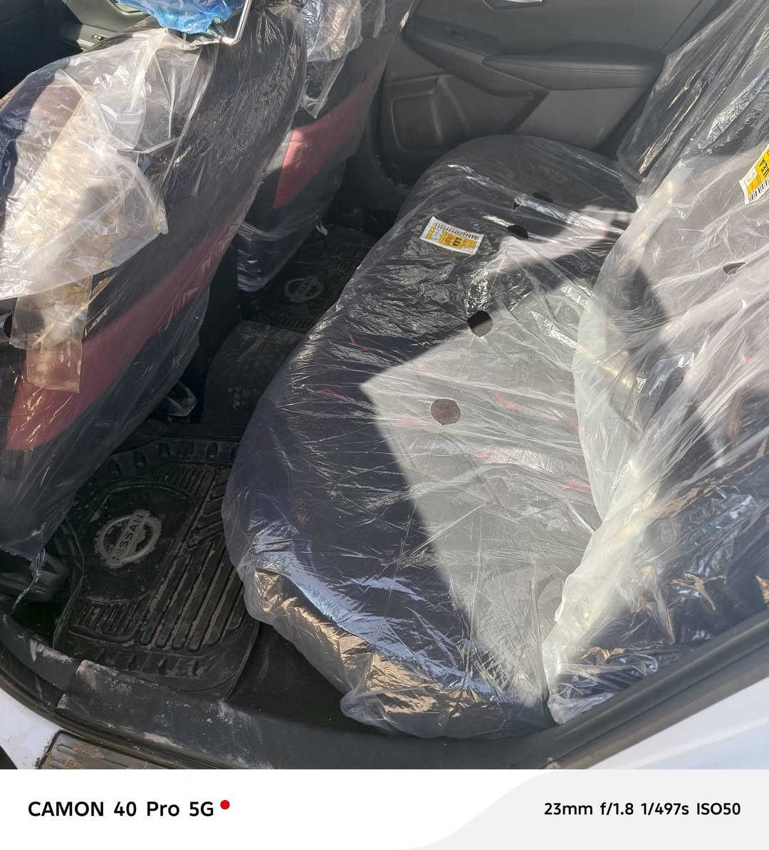 السلام عليكم
سنتره نيسان للبيع موديل ٢٢ 

فول موصفات تشغيل بصمه بواب بصمه 

تحكمات ستيرن 
رادار امامي حساسات بالمري حساسات خلفيه

كامره 
تبريد تدفئا معا السويج  محرك كير شرط محرك ٢٠ 

تايرات طخم جديد  باتري جديد 

السعر المطلوب ١٣٠وبيها مجال مكان السياره شركاط القصبه 

رقم السياره صلاح الدين بسمي تريد وكاله تريد تحويل ثاني يوم 

***********
