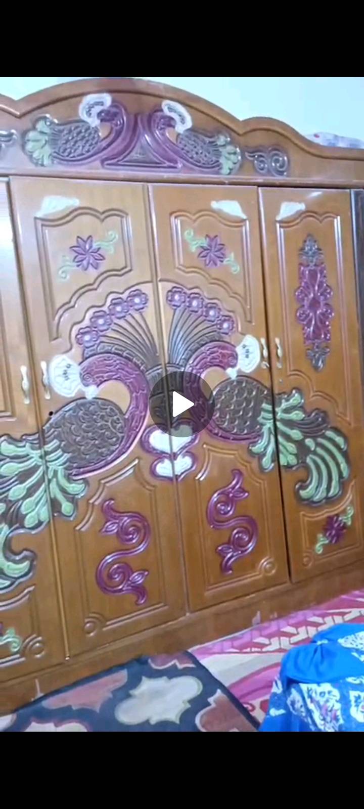 اسلام عليكم غرفه للبيع سعرها 400وبيها مجال قليل العنوان ناصريه مركز +9647875494311وتساب او اتصل