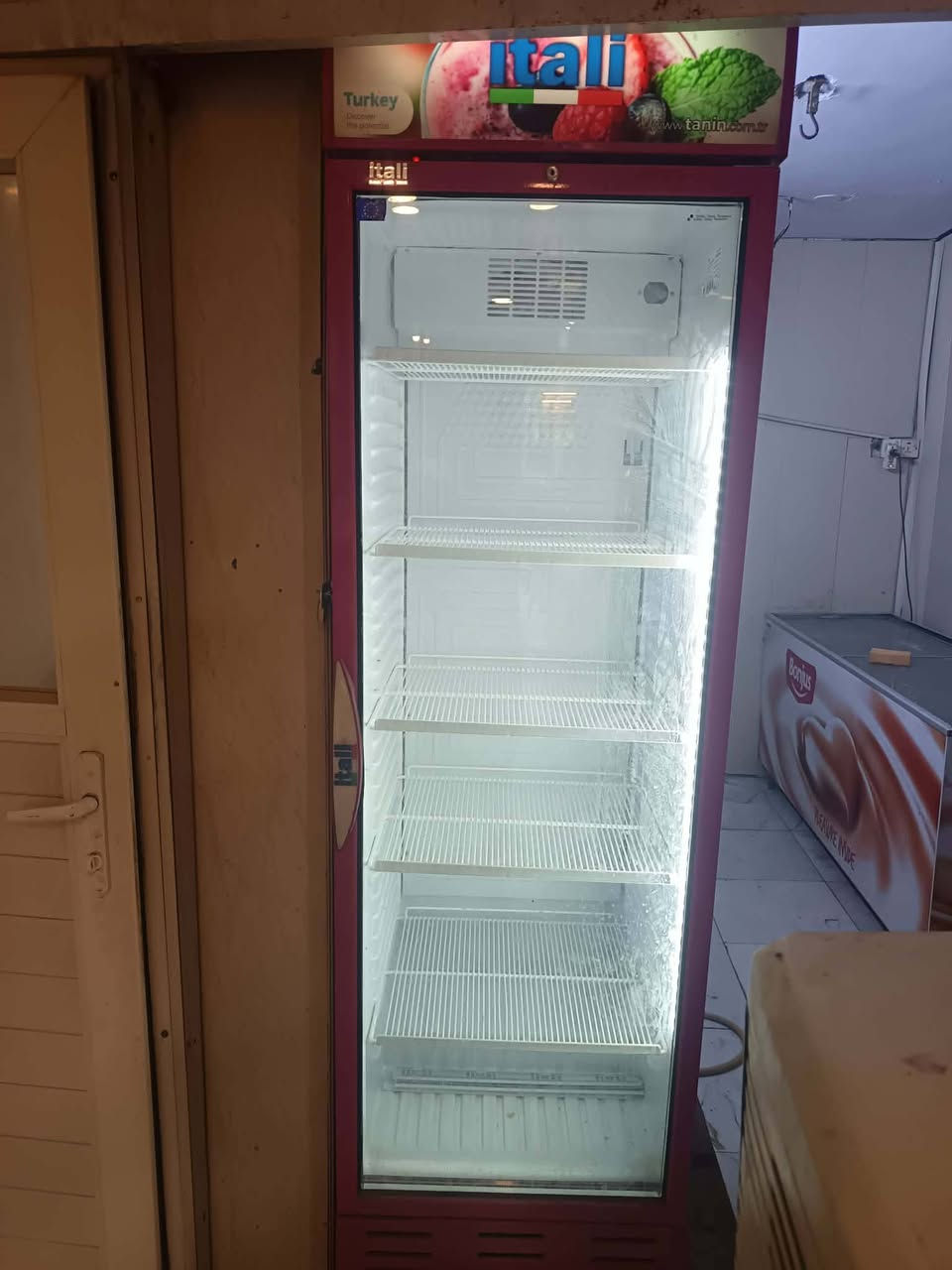 غراض مطعم للبيع مستعمل اخو الجديد للاستفسار الاتصال ع الرقم
***********
