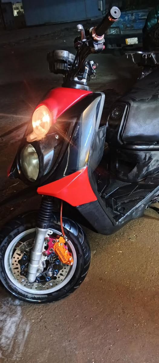 ‏مكلف مكلف بالنشر دراجة بلادية براغي ما مفتوح بيها أوراقها كاملة السعر واحد300 بيها مجال***********
