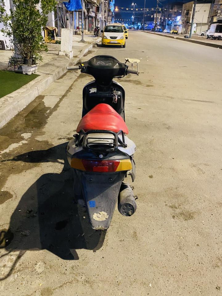 سلام عليكم
دراجه فكستار سازوكي للبيع 
دراجه كامله مكمله من النقص فقط صفحه من الكفرات الجانبيه من صفحه الصالنصه مثل ما موضحه بل صوره ويده البريك الخلفي وأكفلك المحرك الدراجه خير من الله نكره سلف شغل واطلع السعر 350,000 وبيها مجال قليل حك الجيه مكاني بغداد الاعضميه . هـ ***********
