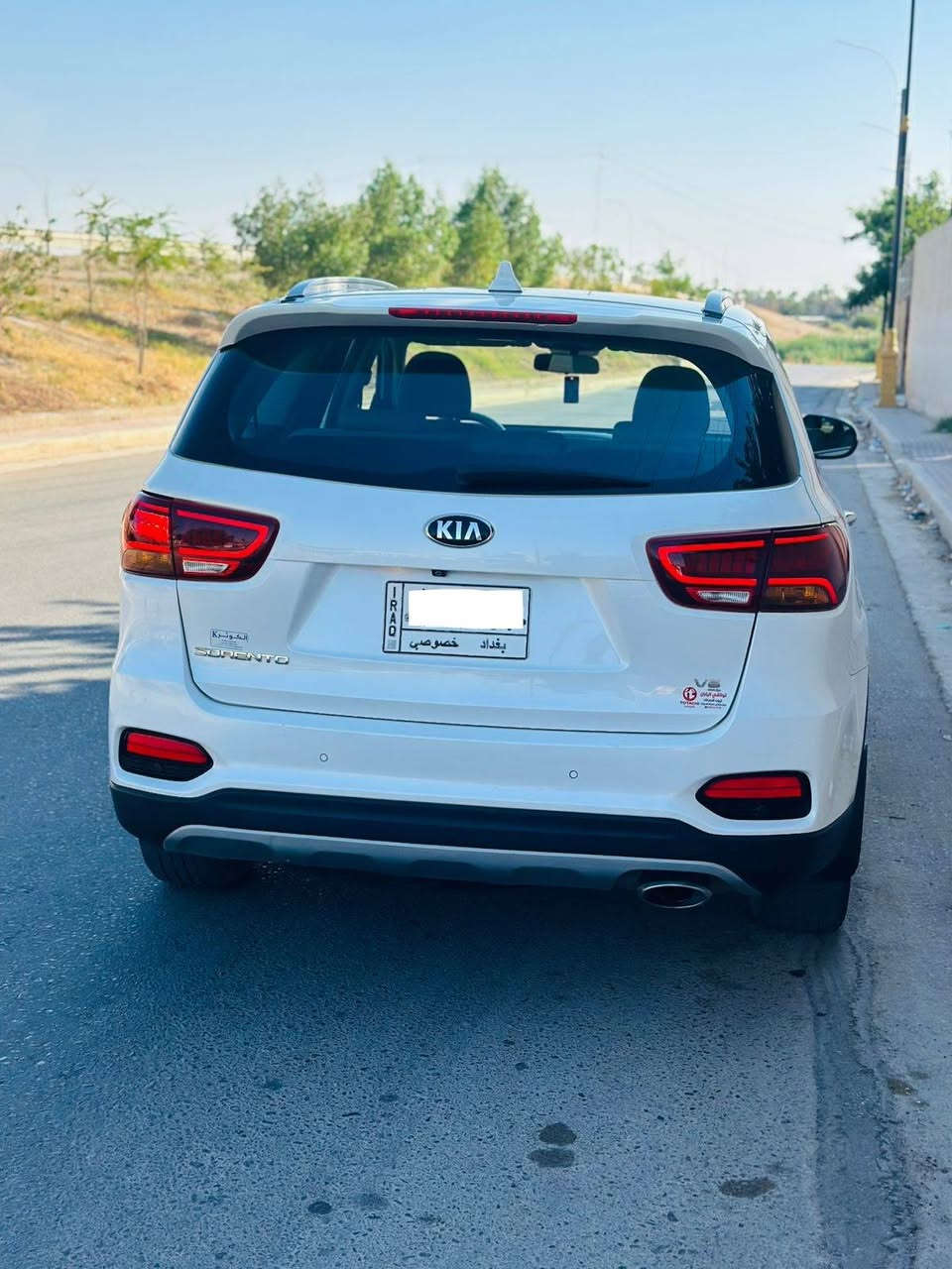 سورنتو 2018 خليجي بغداد مكفوله باسمي
المواصفات
بانوراما.. بصمتين تشغيل وابواب
كشنات كهرباء.. بردات خلفيه.. جنطة كهرباء
حساس امامي خلفي.. مري شفط.. كاميرا
اربع أنظمة قيادة.. تحكمات ستيرن.. ماشيه ١٤٠ 
محرك ٦مكفول.. سبعه راكب.. ٣ قطع تبريد
مكان السياره صلاح الدين بلد...
***********
